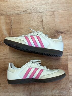 Pink adidas sambas